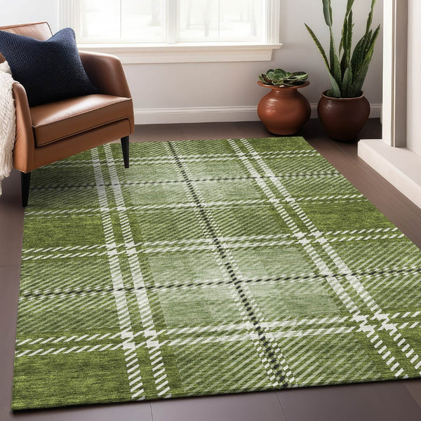HomeRoots 8' X 10' Green And Ivory Plaid Washable Area Rug – Stain Resistant, UV Protected & Easy Care! 674321