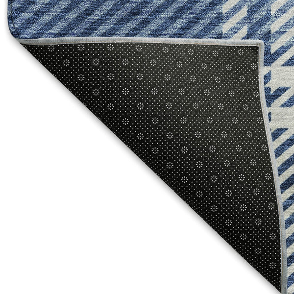 HomeRoots 5' X 8' Navy Blue and Ivory Plaid Washable Area Rug - Durable, Stain-Resistant, UV-Protected Design 674325