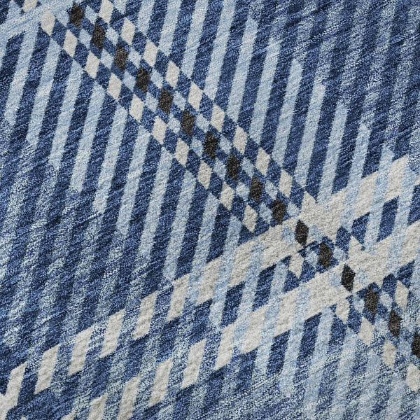 HomeRoots 5' X 8' Navy Blue and Ivory Plaid Washable Area Rug - Durable, Stain-Resistant, UV-Protected Design 674325