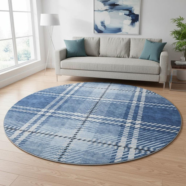 HomeRoots 8' Navy Blue and Ivory Plaid Round Rug - Washable, UV-Protected, Perfect for High-Traffic Areas! 674326