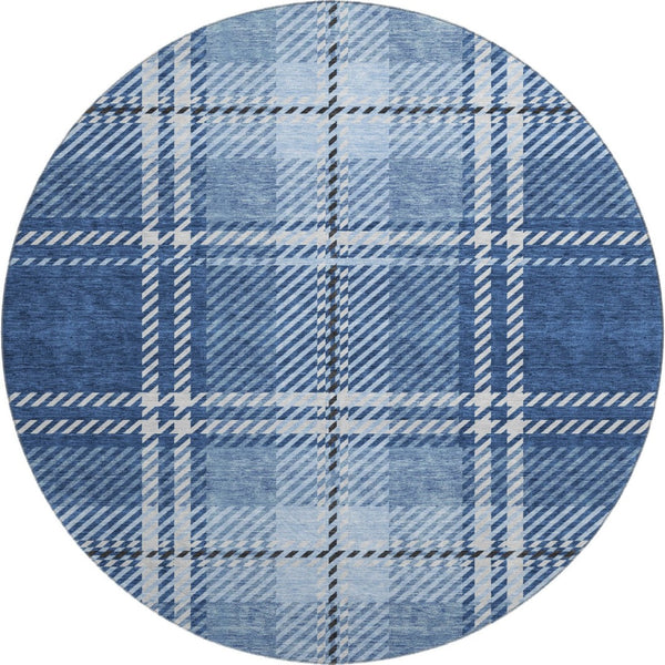 HomeRoots 8' Navy Blue and Ivory Plaid Round Rug - Washable, UV-Protected, Perfect for High-Traffic Areas! 674326