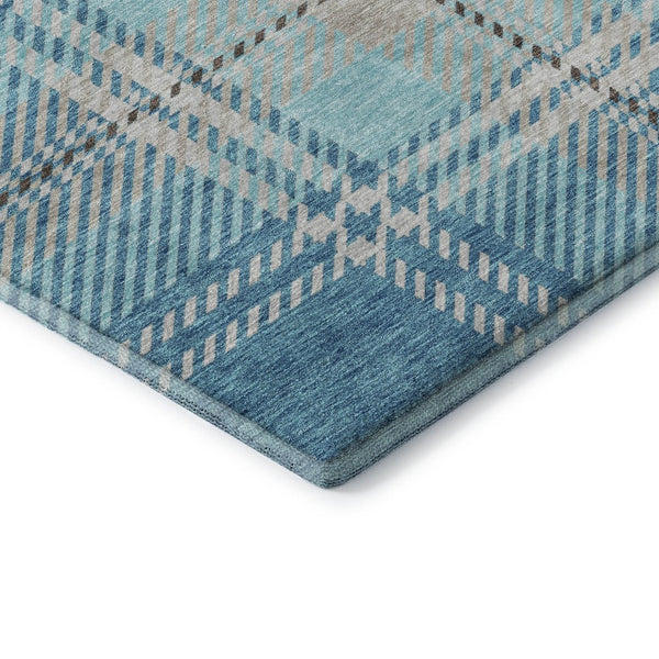 HomeRoots 8' Teal Beige Gray Plaid Washable Round Rug - Durable, Stylish, UV Protected for High Traffic Areas 674344