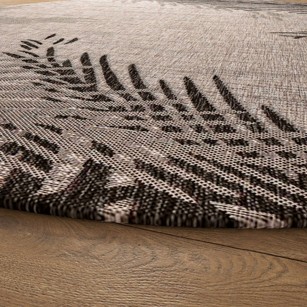 HomeRoots Floral Round Rug - Tropical-Inspired, Machine Washable, Stain-Resistant, Non-Slip for High-Traffic Areas 674393