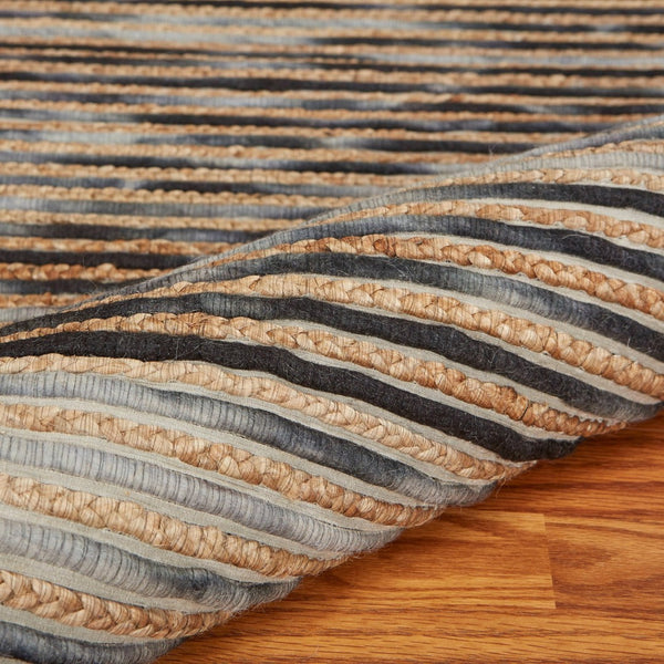 HomeRoots Wool Hand-Braided Area Rug - Coastal-Inspired Striped Design for Comfort in Living Spaces 96"x120" 674429