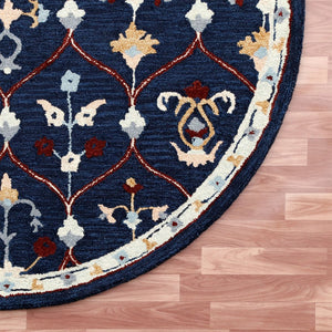 HomeRoots Wool Hand-Tufted Round Rug with Contemporary Trellis Design for Warmth and Comfort in Any Room 674451