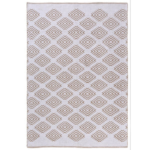 HomeRoots Diamond Hand-Woven Area Rug - Artisan Crafted, Unique Design for Cozy Living Spaces, 108"x144" 674528