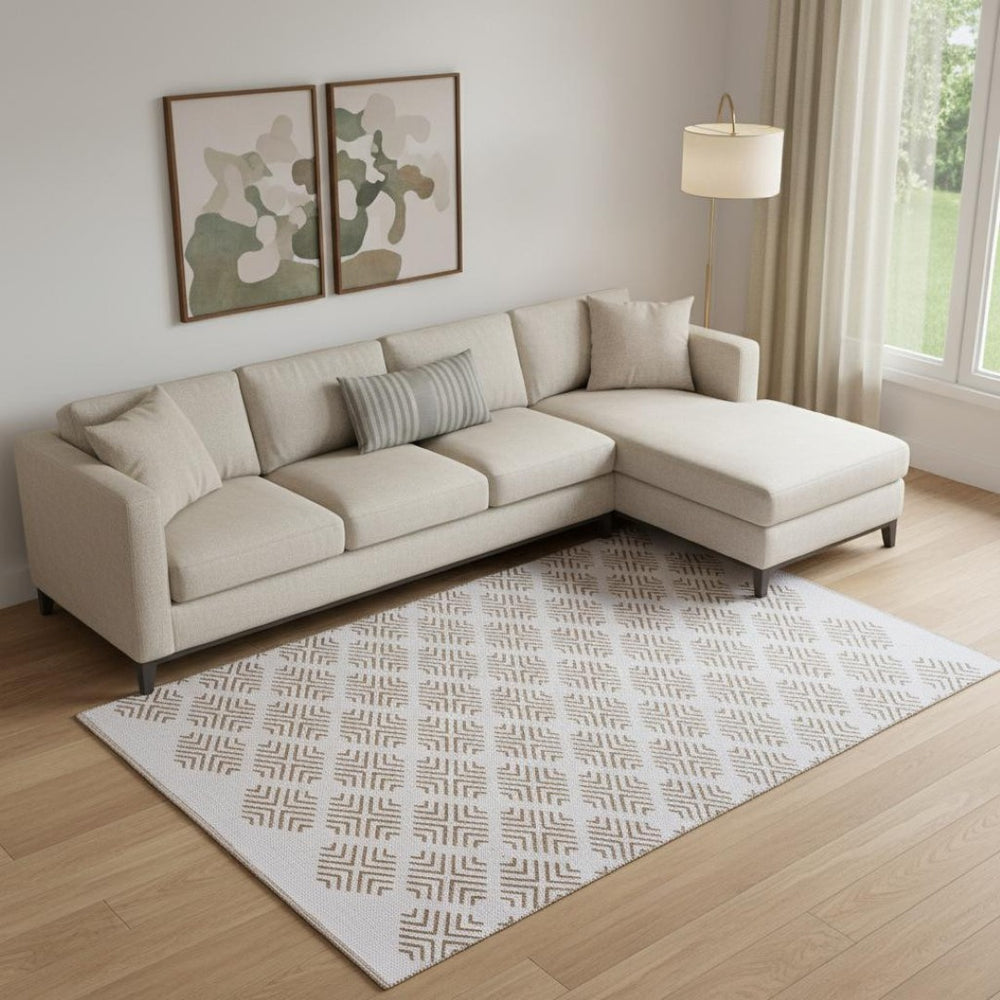 HomeRoots Diamond Hand-Woven Area Rug - Artisan-Crafted, Cotton Comfort with Unique Diamond Design for Any Decor 674529