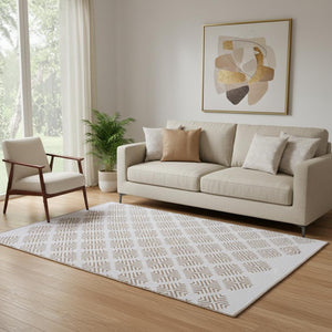 HomeRoots Diamond Hand-Woven Area Rug - Artisan Crafted, Classic Diamond Design for Modern & Transitional Spaces 674531