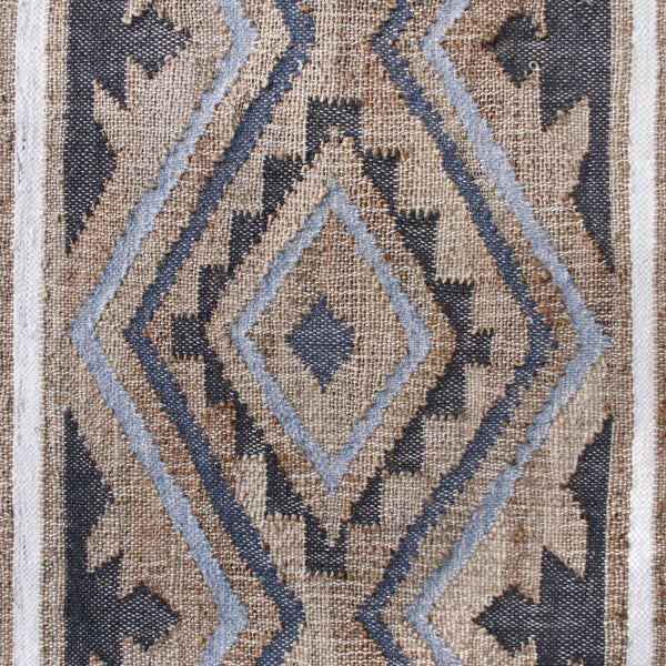 HomeRoots Jute Hand-Woven Geometric Area Rug - Unique Artisan Crafted Natural Fiber Decor for Modern Spaces 674540