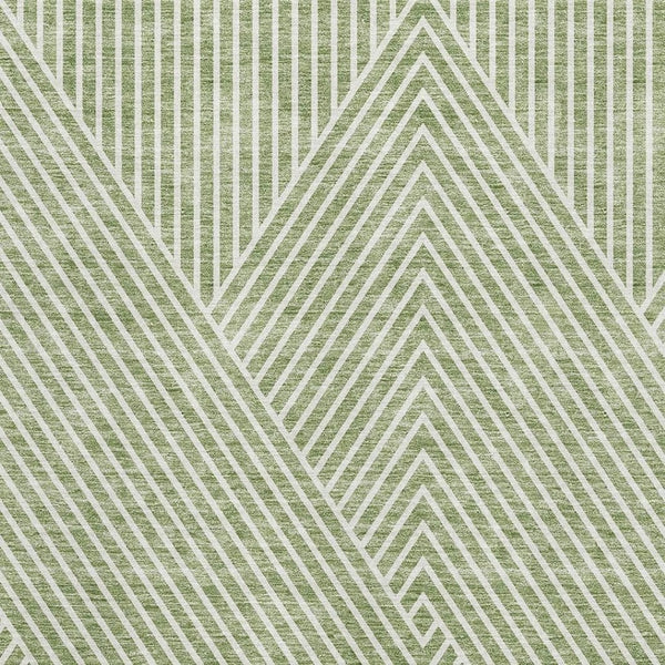 HomeRoots 5' Artichoke Green & Ivory Geometric Area Rug - Washable, UV Protected, Perfect for High Traffic Areas 674618