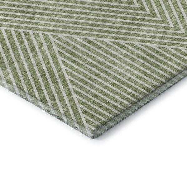 HomeRoots 8' Artichoke Green & Ivory Geometric Washable Round Rug with UV Protection for Modern Homes 674619