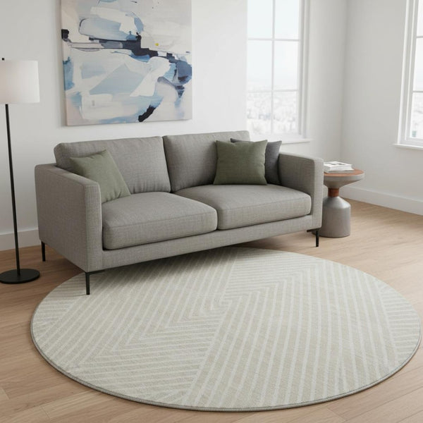 HomeRoots 8' Stylish Beige and Ivory Geometric Round Rug – Washable, UV Protected, Perfect for Homes with Kids! 674625