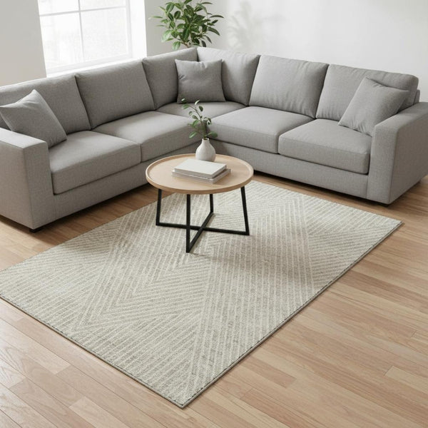 HomeRoots 8' X 10' Beige and Ivory Geometric Area Rug - Washable, Stain Resistant & UV Protected for Homes 674626