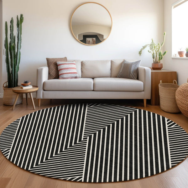 HomeRoots 8' Black And Ivory Geometric Round Rug - Washable, UV-Protected, Durable, Modern Design for Homes 674631