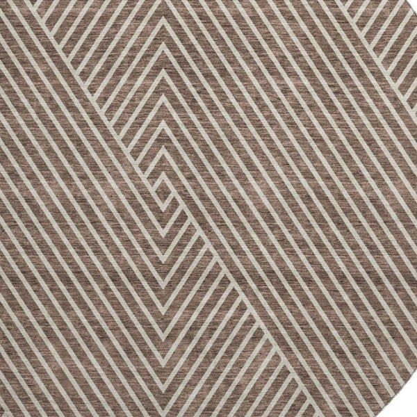 HomeRoots 8' Modern Brown and Beige Geometric Round Rug - Washable, UV-Protected, Stain-Resistant Design 674643