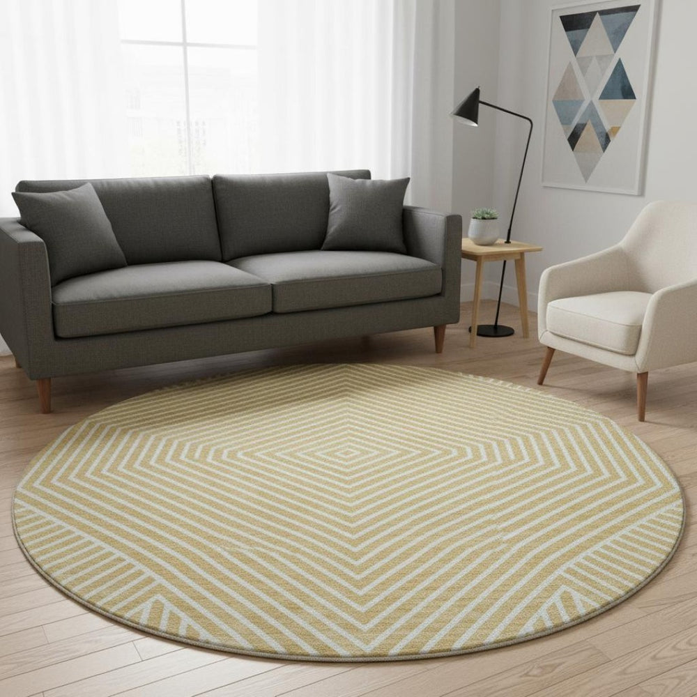 HomeRoots 8' Gold and Ivory Geometric Round Rug – Washable, UV Protected, Perfect for Busy Homes & Pets! 674649