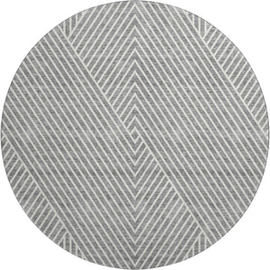 HomeRoots 8' Gray and Ivory Geometric Washable Round Rug - Stain Resistant, UV Protected, Ideal for High-Traffic Areas 674655