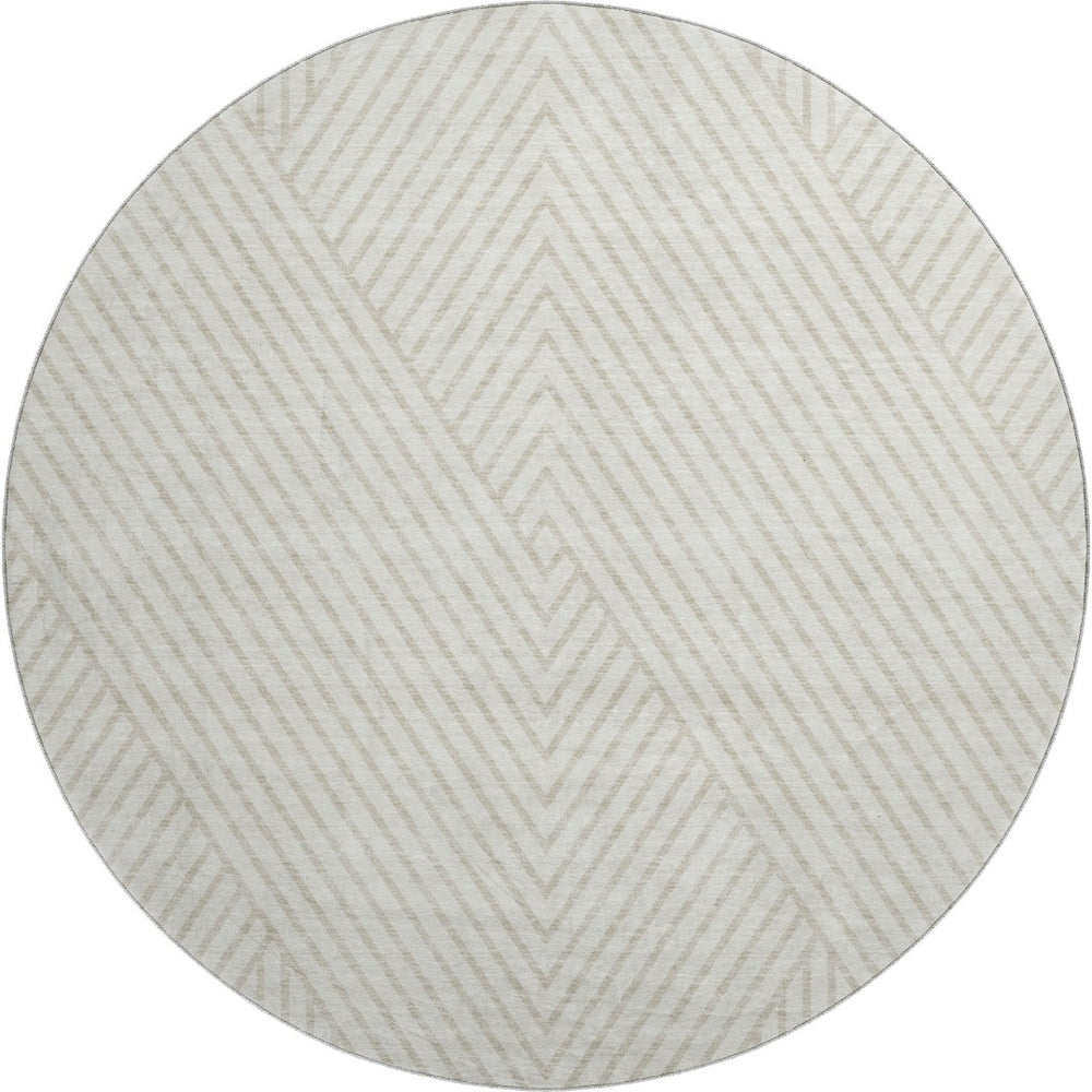 HomeRoots 8' Ivory and Beige Geometric Round Rug - Washable, Stain-Resistant, UV Protected for Busy Homes 674661