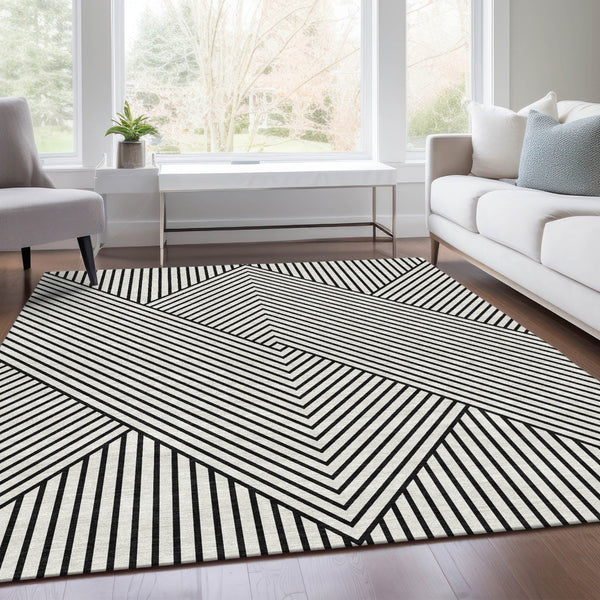 HomeRoots 5' X 8' Modern White and Black Geometric Area Rug - Washable, UV Protected, Stain Resistant Design 674684