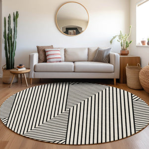 HomeRoots 8' Stylish Geometric Washable Round Rug with UV Protection - Perfect for Modern Homes & Outdoor Spaces 674685