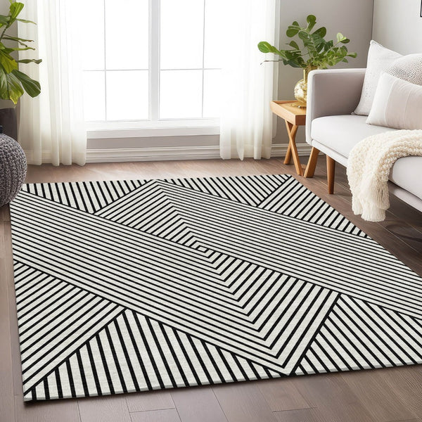 HomeRoots 10' X 14' Stylish White & Black Geometric Area Rug – Washable, UV-Protected, Perfect for Active Homes! 674688