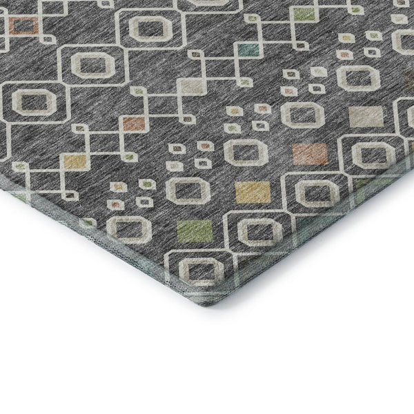 HomeRoots 8' Gray Ivory Gold Southwestern Round Rug - Washable, UV-Protected, Durable for Family & Pets 674703
