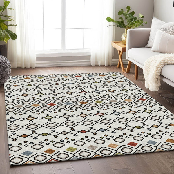 HomeRoots 5' X 8' Southwestern Washable Area Rug - Ivory, Red & Green, UV-Protected, Stain-Resistant Design 674708