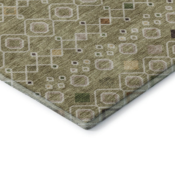 HomeRoots 8' Southwestern Round Rug in Sage Beige & Gold - Washable, UV Protected, Ideal for Busy Homes 674739
