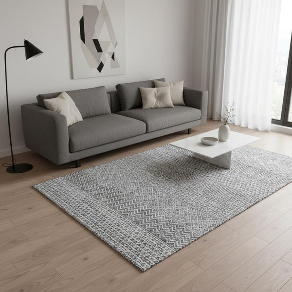 HomeRoots 5' Gray and Silver Striped Area Rug - Washable, Durable, UV-Protected for Modern Homes & Pets 674780