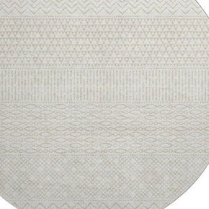 HomeRoots 8' Ivory and Beige Striped Washable Round Rug - Durable, UV Protected, Perfect for High-Traffic Areas! 674793