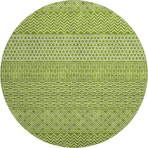 HomeRoots 8' Vibrant Lime Green & Ivory Striped Round Rug - Washable, UV-Protected, Durable for High-Traffic Areas 674799