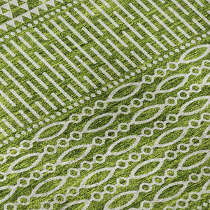 HomeRoots 8' Vibrant Lime Green & Ivory Striped Round Rug - Washable, UV-Protected, Durable for High-Traffic Areas 674799