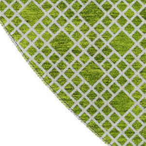 HomeRoots 8' Vibrant Lime Green & Ivory Striped Round Rug - Washable, UV-Protected, Durable for High-Traffic Areas 674799
