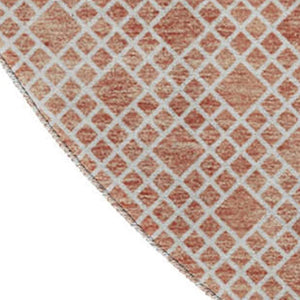 HomeRoots 8' Salmon and Ivory Striped Washable Round Rug - UV Resistant, Durable, Stylish for Any Space! 674817