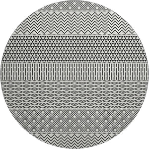 HomeRoots 8' White and Black Striped Washable Round Rug - Durable, UV-Protected, Easy-Care Design for Any Space 674823