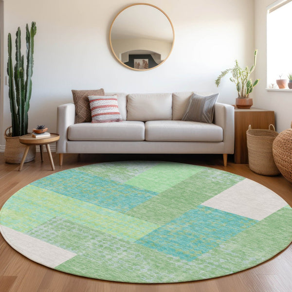 HomeRoots 8' Artichoke Green, Teal & Ivory Geometric Round Rug - Washable, UV Protected & Durable Home Decor 674907