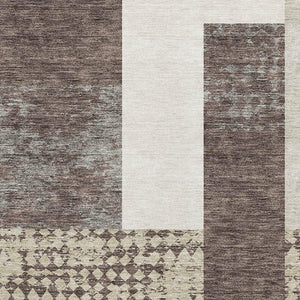 HomeRoots 5' X 8' Geometric Area Rug in Brown, Ivory & Beige - Washable, Stain-Resistant & UV Protected! 674918