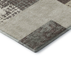 HomeRoots 8' Washable Round Rug in Brown, Ivory & Beige - Stylish Geometric Design with UV Protection & Durability 674919