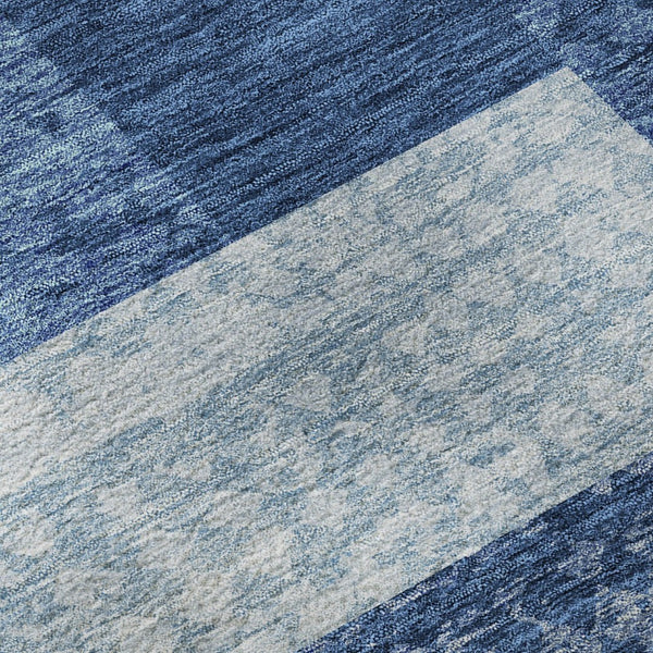 HomeRoots 8' Navy Blue Geometric Round Rug - Washable, UV Protected, Durable, Easy-Care for High Traffic Areas 674967