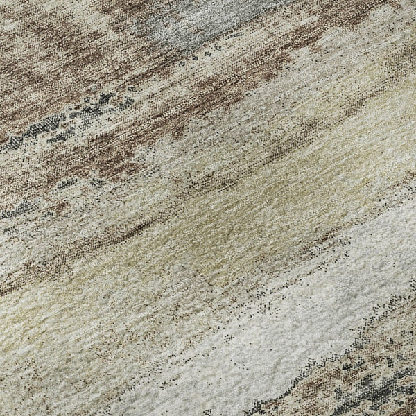 HomeRoots 8' Taupe Beige & Brown Abstract Round Rug - Washable, UV Protected, Stain Resistant for Modern Homes 675051