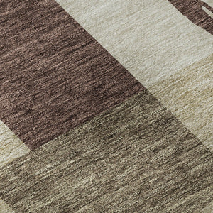 HomeRoots 8' Stylish Brown, Beige & Ivory Geometric Washable Round Rug with UV Protection for Modern Spaces 675069