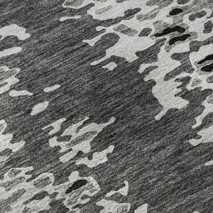 HomeRoots 8' Modern Gray Silver Black Abstract Washable Round Rug with UV Protection for High Traffic Areas 675117