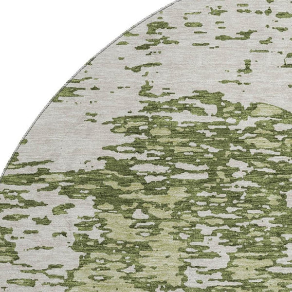 HomeRoots 8' Olive Green and Ivory Abstract Round Rug - Washable, Stain-Resistant, UV Protected for Modern Spaces 675261