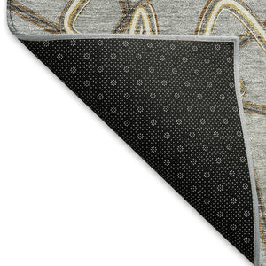 HomeRoots 8' Gray And Ivory Geometric Round Rug - Washable, UV-Protected, Stain-Resistant for High-Traffic Areas 675303