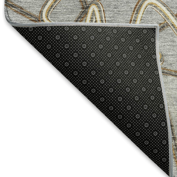 HomeRoots 8' Gray And Ivory Geometric Round Rug - Washable, UV-Protected, Stain-Resistant for High-Traffic Areas 675303