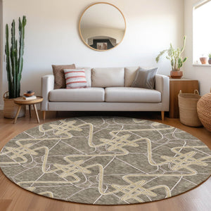 HomeRoots 8' Taupe Gray and Gold Geometric Round Rug - Washable, UV Protected, Durable & Stylish Home Accent 675327