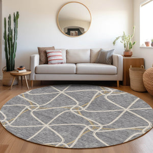 HomeRoots 8' Gray Gold And Ivory Geometric Round Rug – Washable, UV Protected, Stain Resistant & Non-Slip Design 675375