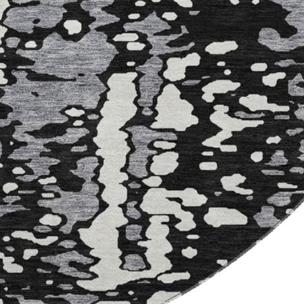 HomeRoots 8' Washable Round Rug in Black, Gray & Ivory - Durable, Stain-Resistant with UV Protection for Homes 675417