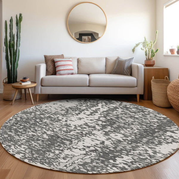 HomeRoots 8' Charcoal Gray & Silver Abstract Round Rug - Washable, UV-Protected, Stylish for High-Traffic Homes 675423