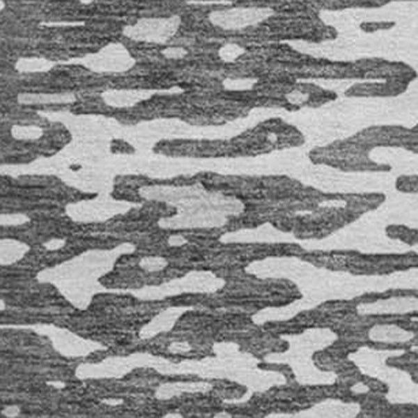 HomeRoots 8' Charcoal Gray & Silver Abstract Round Rug - Washable, UV-Protected, Stylish for High-Traffic Homes 675423